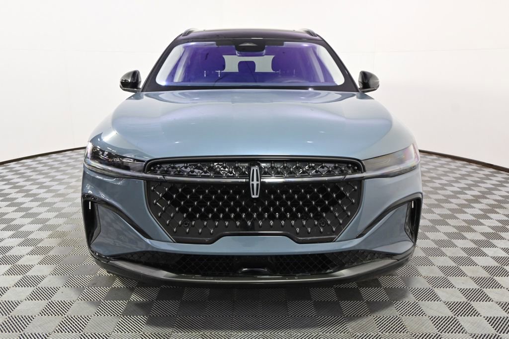 New 2026 Lincoln Nautilus Reserve w/ Jet Appearance Package image 10