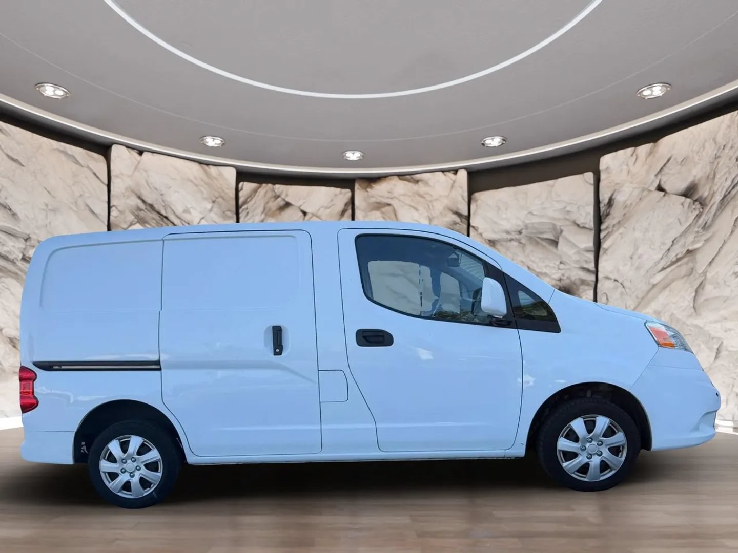 Used 2020 Nissan NV200 SV w/ Back Door Glass Package FWD image 4