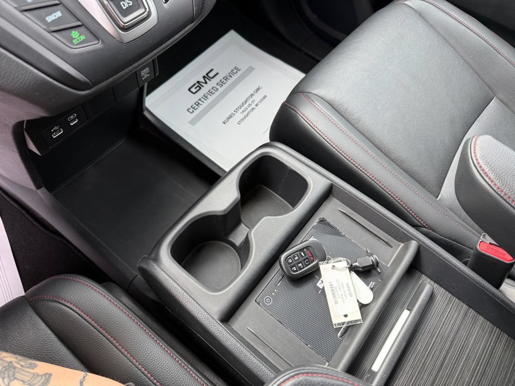 Used 2025 Honda Odyssey Sport-L image 32