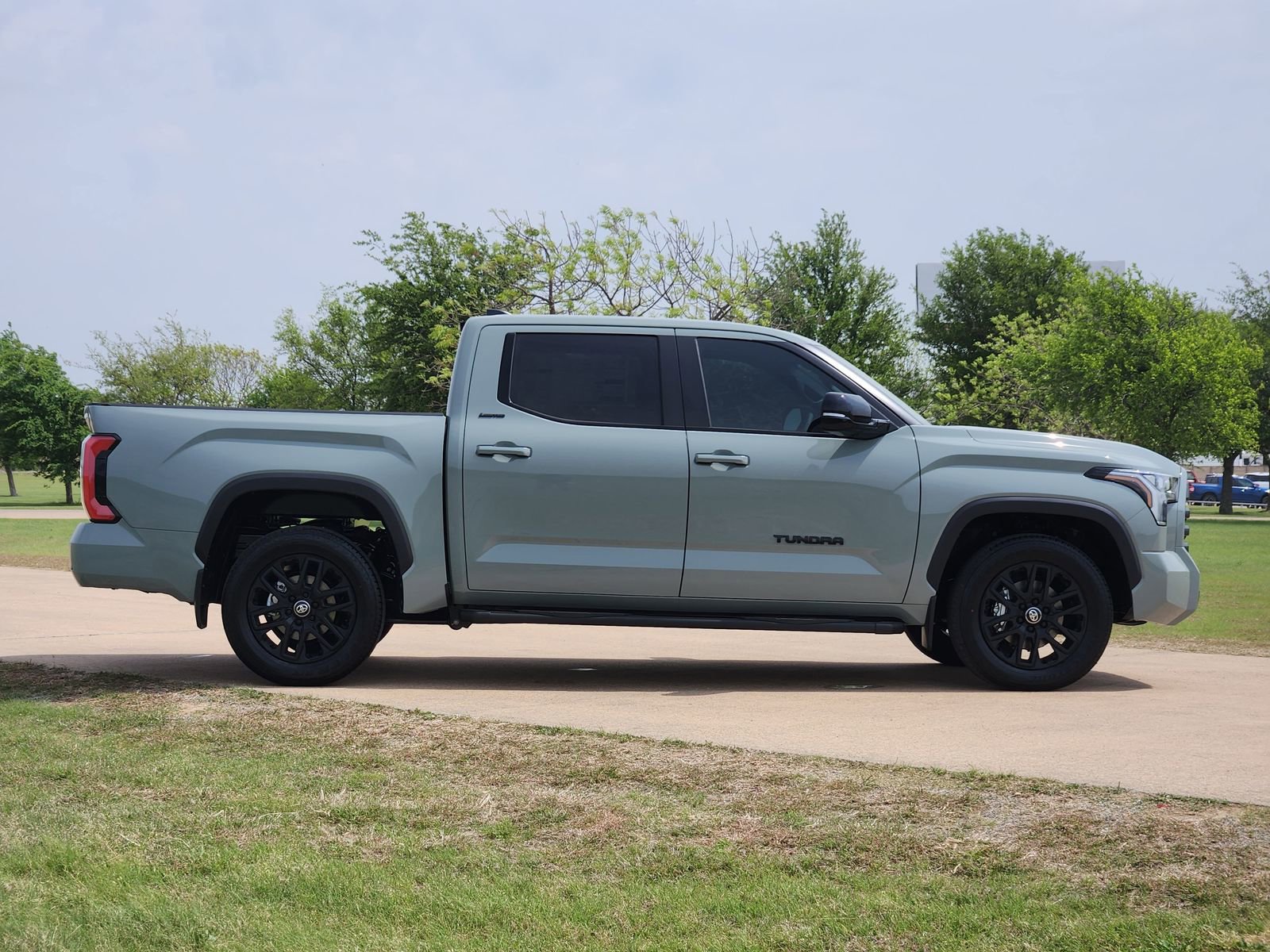 New 2026 Toyota Tundra Limited image 7
