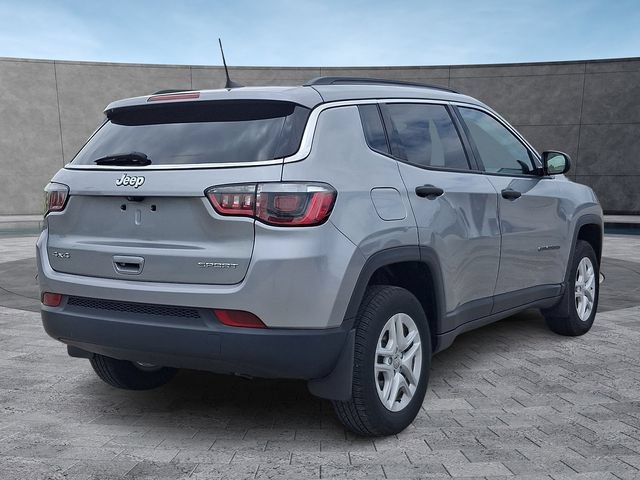 Used 2019 Jeep Compass Sport w/ Cold Weather Group AWD/4WD image 10