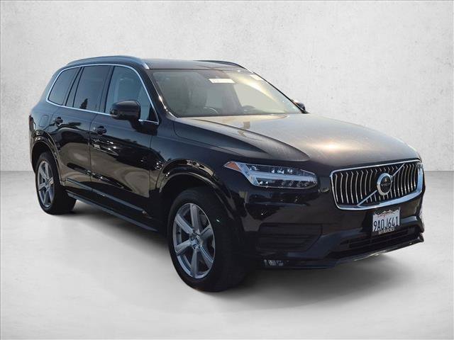 Used 2022 Volvo XC90 T5 Momentum AWD/4WD image 3