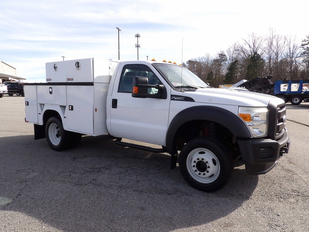 Used 2015 Ford F450 XL w/ Power Equipment Group image 10