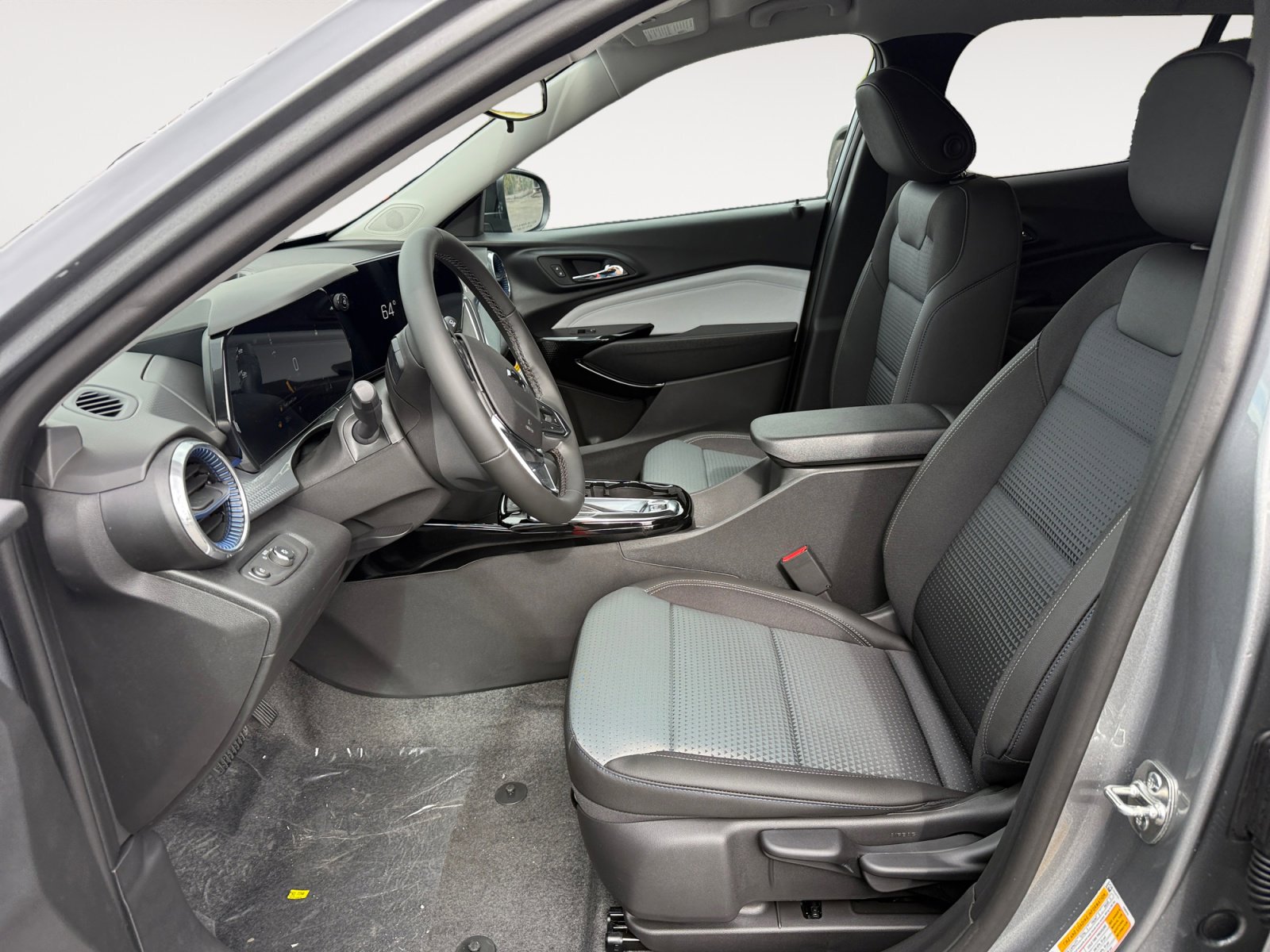 New 2026 Chevrolet Trax LT image 10