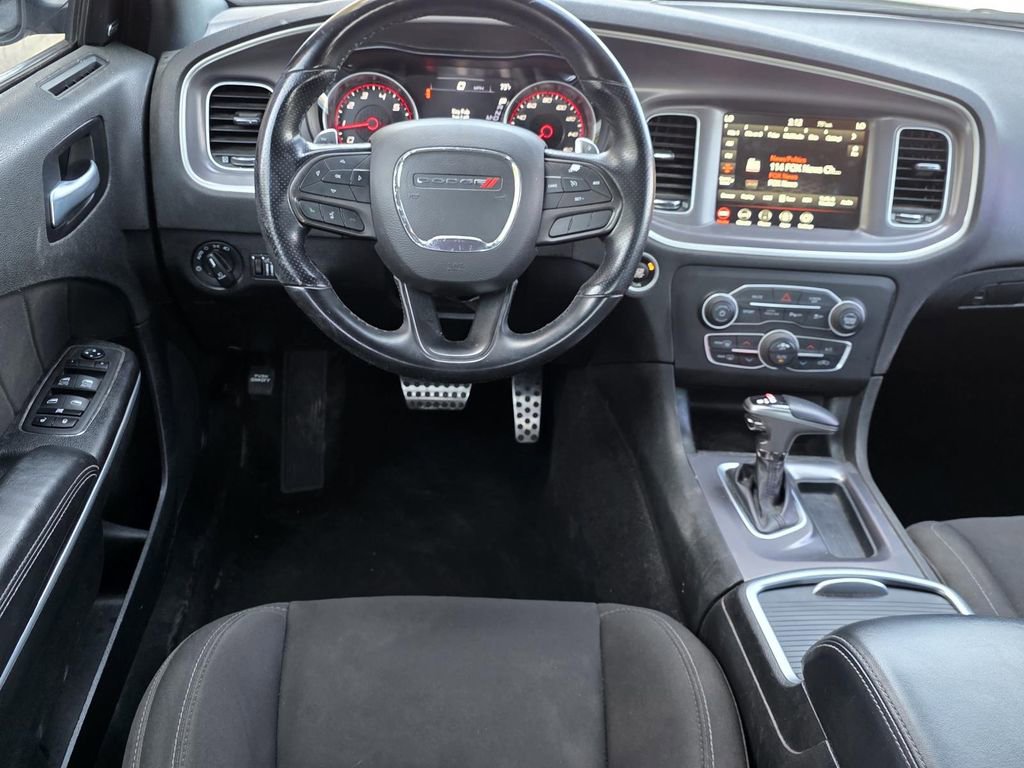 Used 2022 Dodge Charger R/T RWD image 11