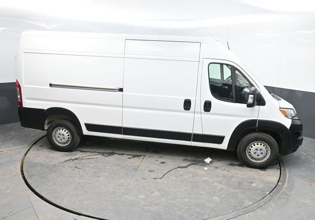 Used 2025 RAM ProMaster 2500 w/ Convenience Group image 27