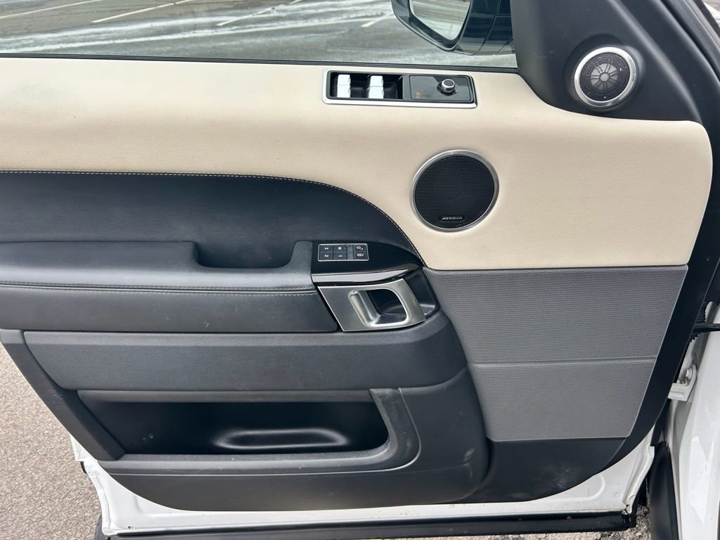 Used 2018 Land Rover Range Rover Sport Supercharged image 19