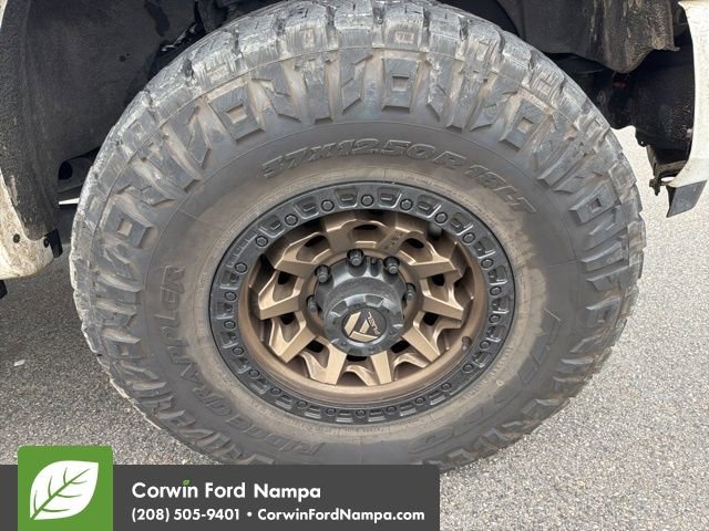 Used 2021 Ford F350 Lariat image 14