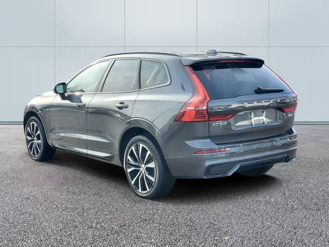 Certified 2025 Volvo XC60 B5 Plus image 6