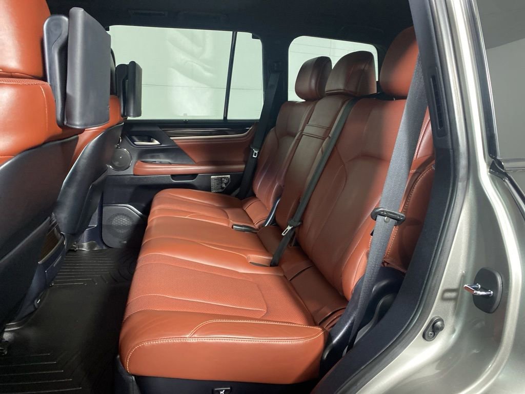Used 2020 Lexus LX 570 4WD w/ Sport Package image 13
