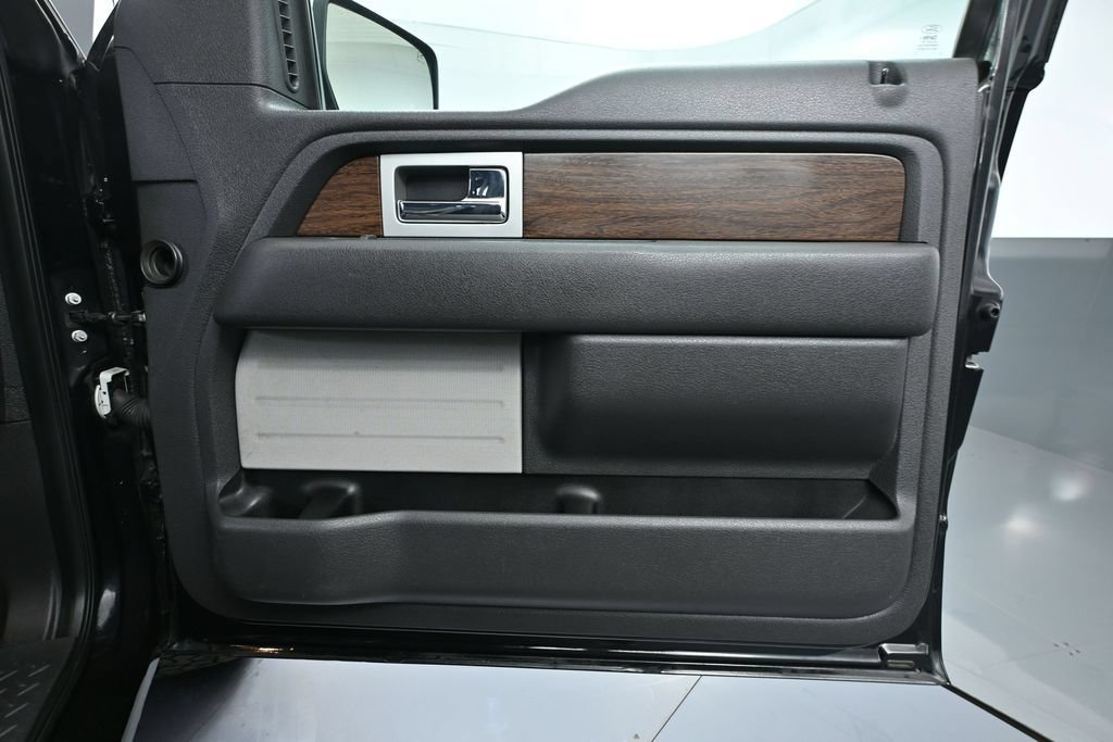 Used 2013 Ford F150 Lariat w/ Lariat Chrome Pkg AWD/4WD image 36