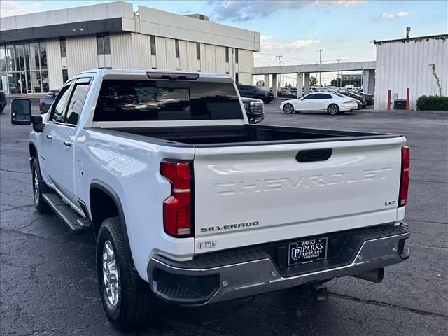 Certified 2025 Chevrolet Silverado 2500 LTZ w/ LTZ Premium Package AWD/4WD image 8
