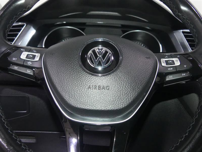 Used 2019 Volkswagen Tiguan SE w/ Panoramic Sunroof Package image 31