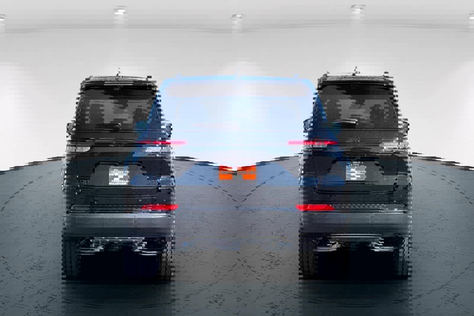 New 2025 Jeep Grand Cherokee Limited w/ Luxury Tech Group II image 7