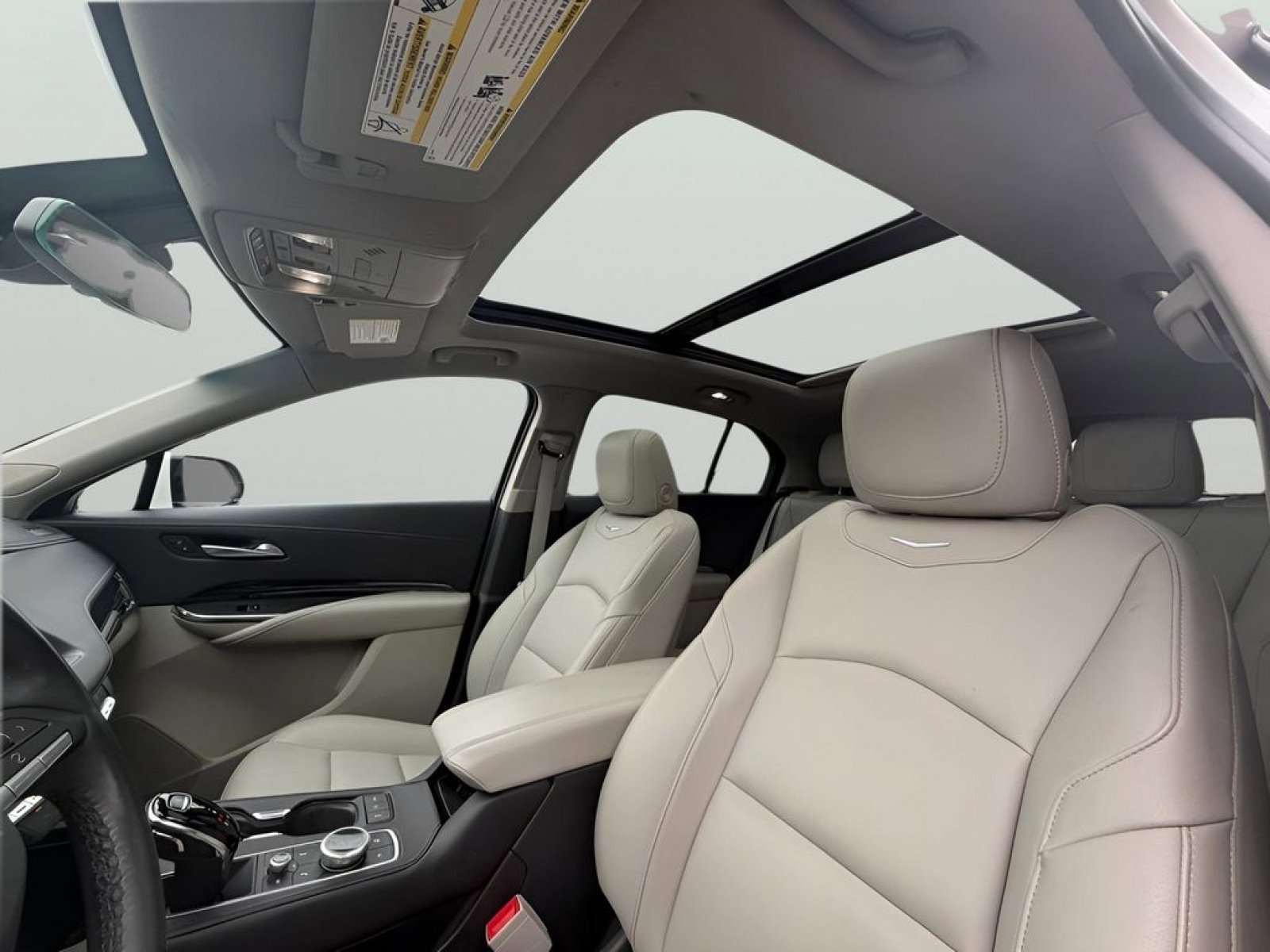 Used 2023 Cadillac XT4 Luxury w/ Driver Awareness Package FWD image 21