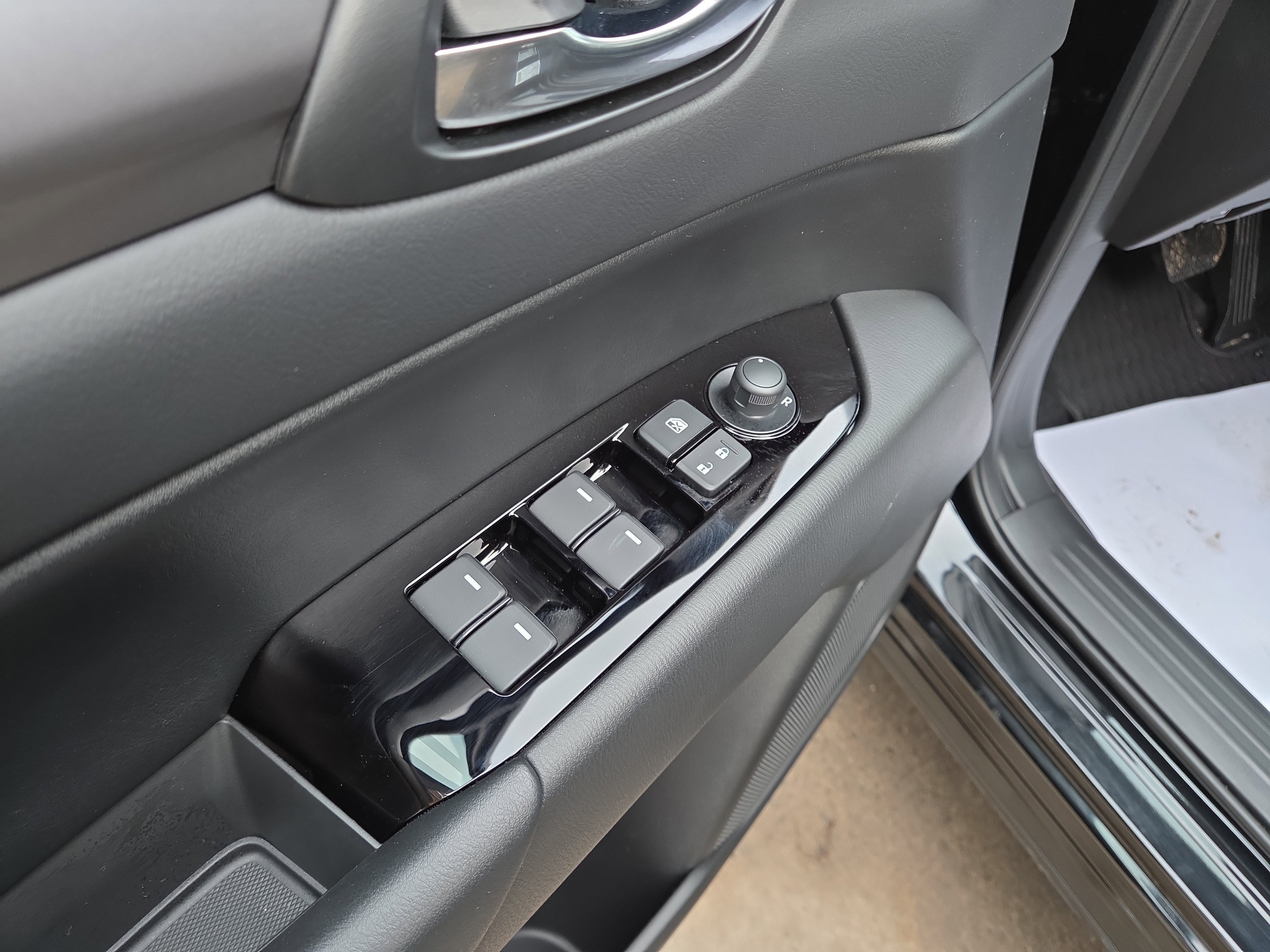 New 2025 MAZDA CX-5 AWD 2.5 S w/ Preferred Package image 16