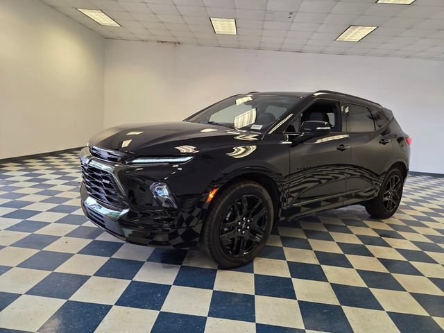 New 2026 Chevrolet Blazer RS w/ Driver Confidence II Package FWD image 3