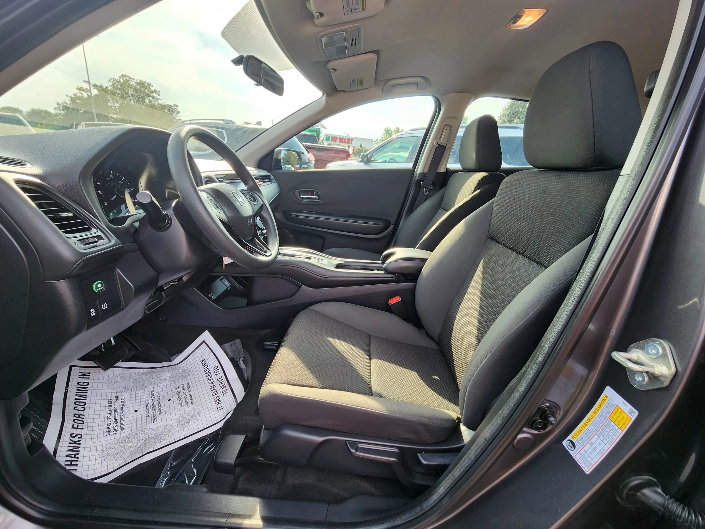 Used 2019 Honda HR-V LX image 17