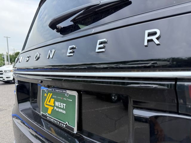 New 2025 Jeep Wagoneer 4WD w/ Premium Group I image 7