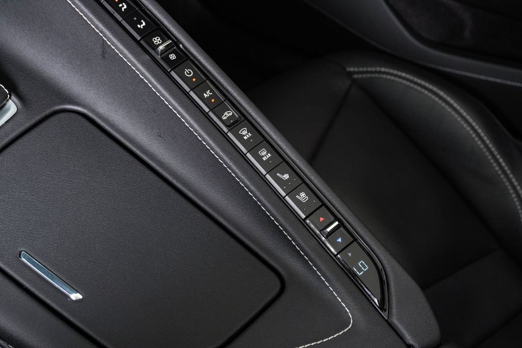 Used 2023 Chevrolet Corvette Z06 RWD image 29
