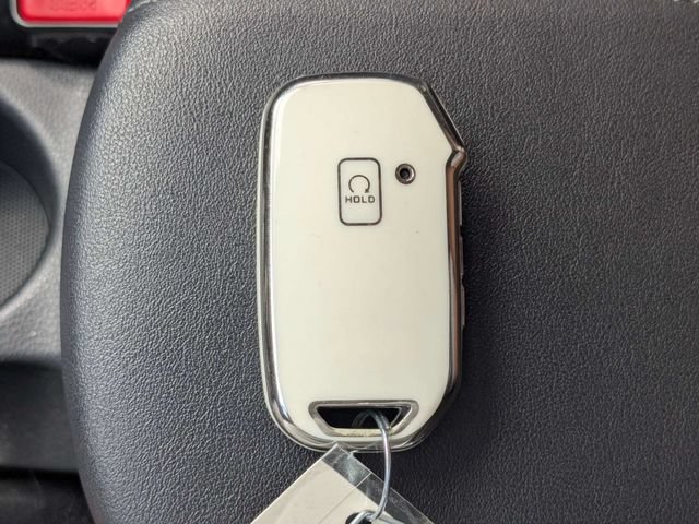 Used 2026 Kia Seltos EX FWD image 32