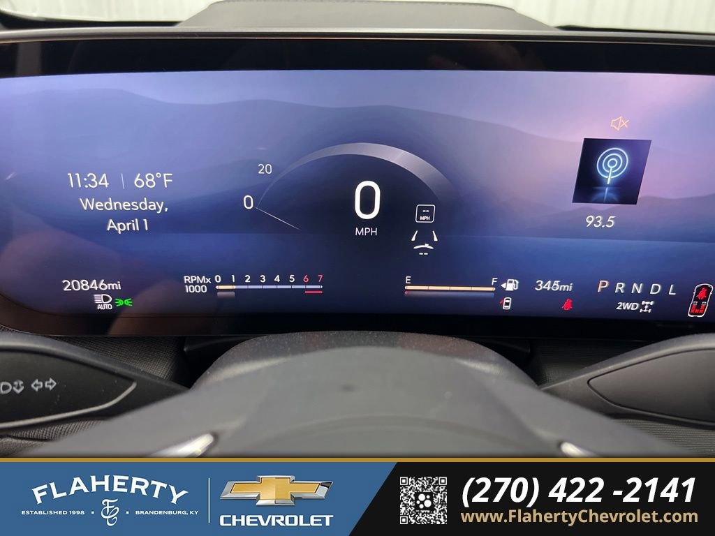 Used 2025 Buick Enclave Preferred AWD/4WD image 29