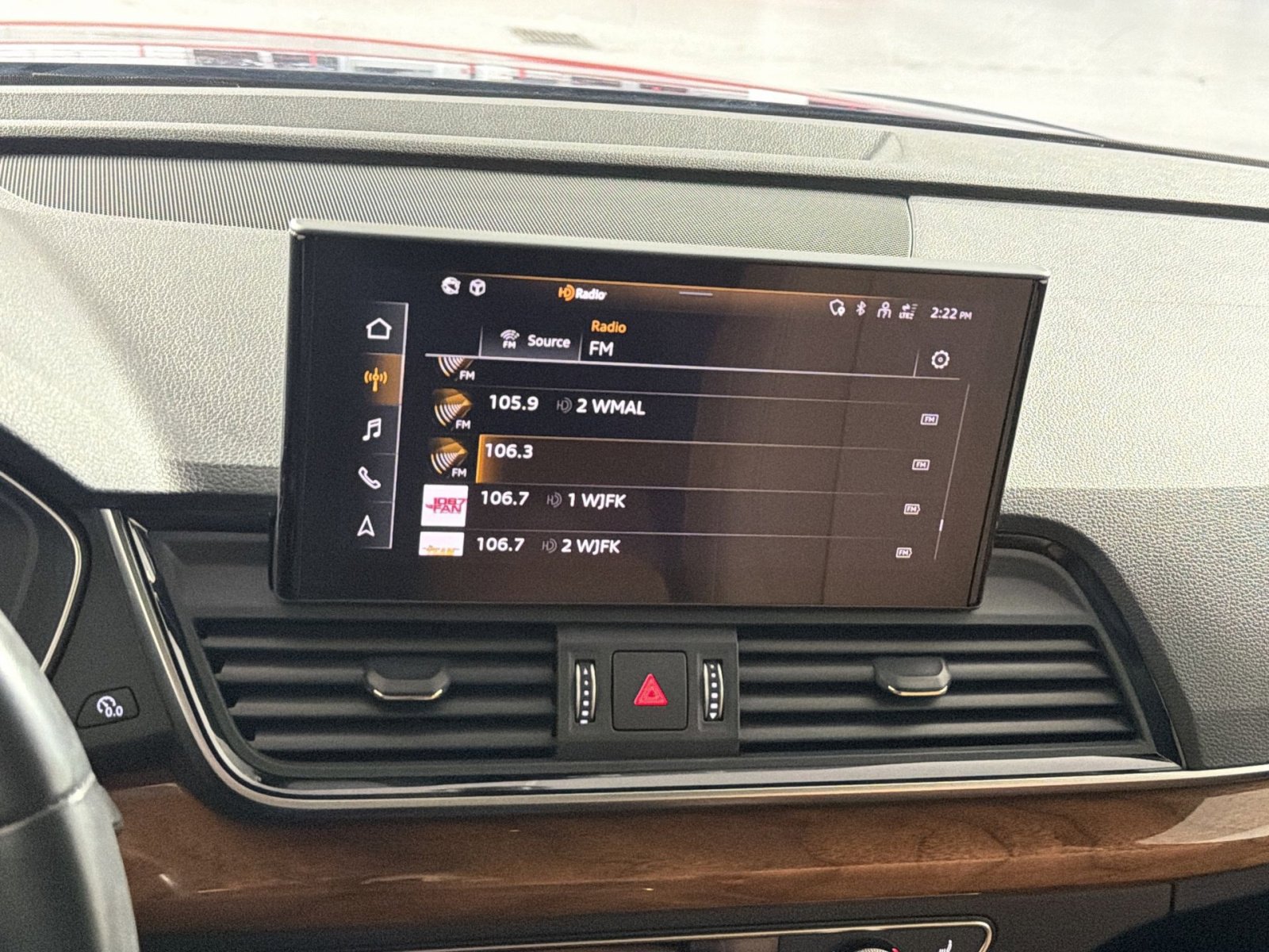 Used 2022 Audi Q5 2.0T Premium Plus w/ Premium Plus Package image 18