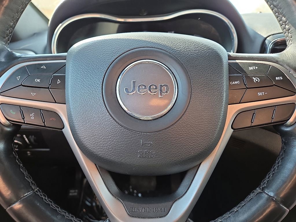 Used 2020 Jeep Grand Cherokee Altitude image 30