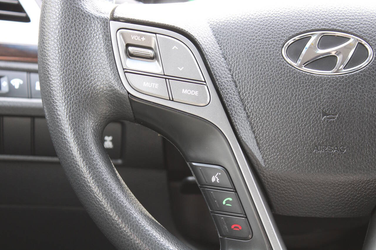 Used 2019 Hyundai Santa Fe XL SE AWD/4WD image 37
