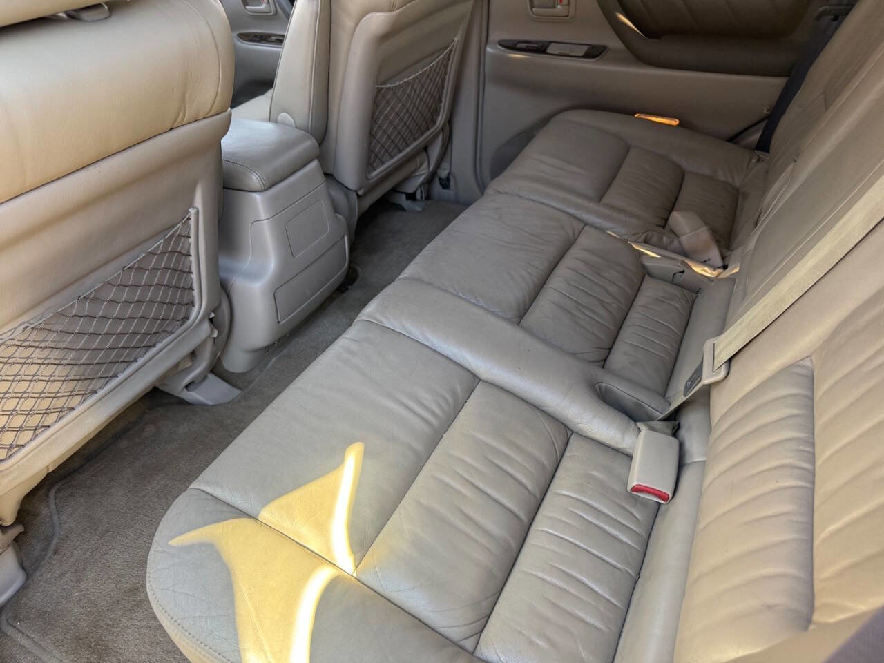 Used 2000 Toyota Land Cruiser Base AWD 4dr SUV image 69