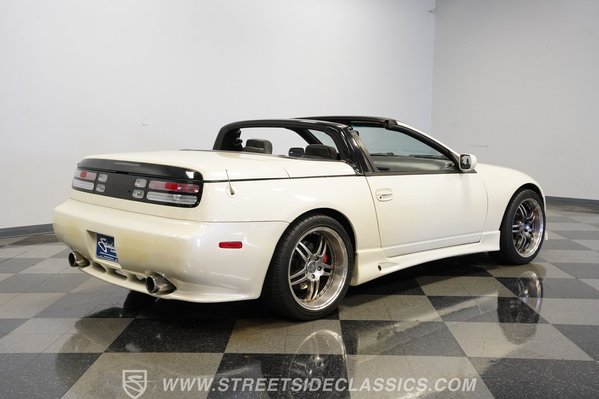 Used 1993 Nissan 300ZX Convertible RWD image 13