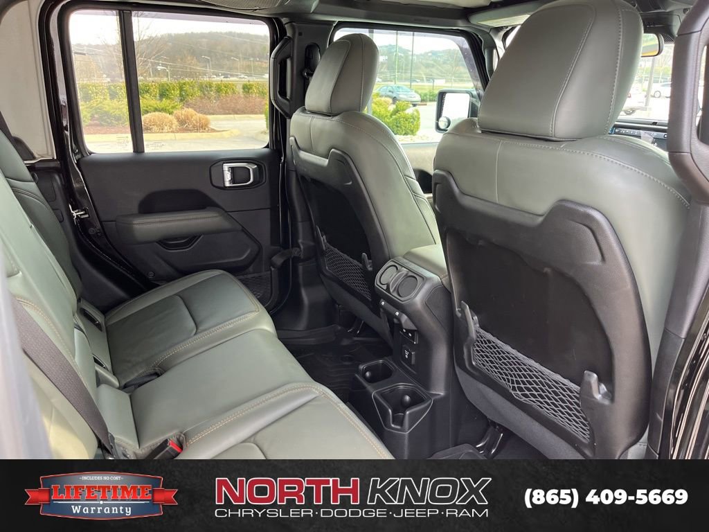 Used 2024 Jeep Gladiator Mojave w/ Convenience Group image 24