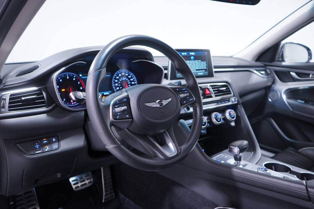 Used 2021 Genesis G70 3.3T image 6