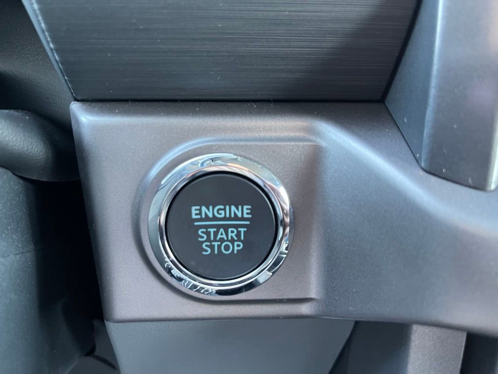 New 2025 Ford F150 XLT w/ Equipment Group 302A MID image 24