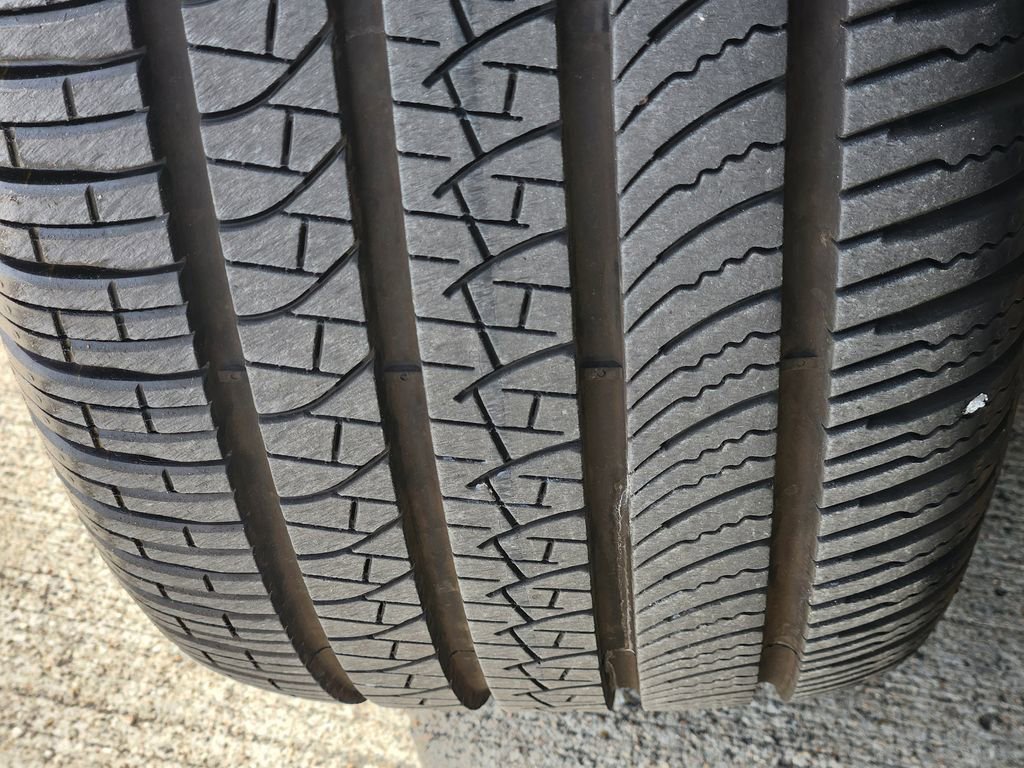 Used 2022 Ford Explorer ST w/ Equipment Group 401A image 11