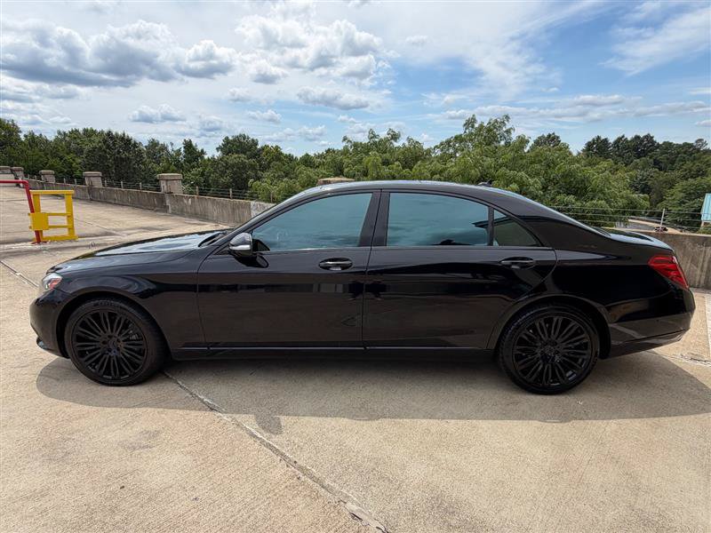 Used 2015 Mercedes-Benz S 550 4MATIC Sedan image 3