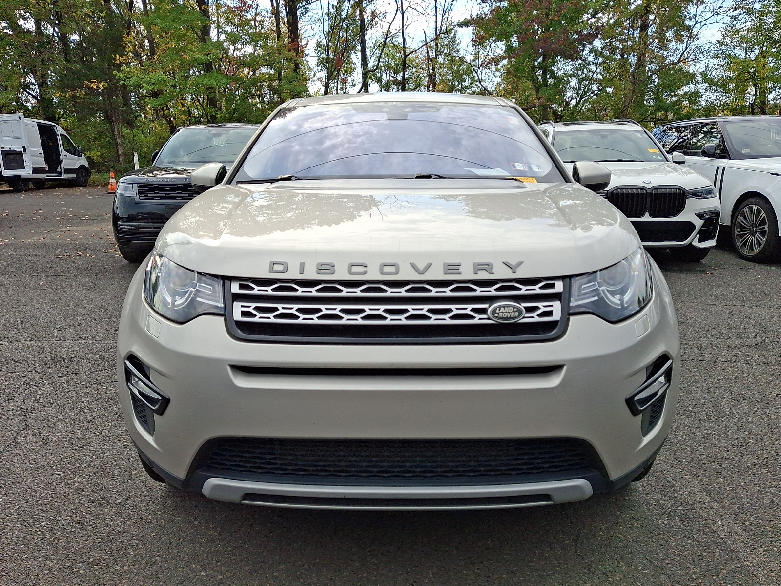 Used 2017 Land Rover Discovery Sport HSE AWD/4WD image 5