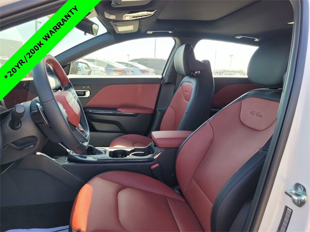 New 2025 Kia K4 GT-Line w/ GT-Line Premium Package image 8