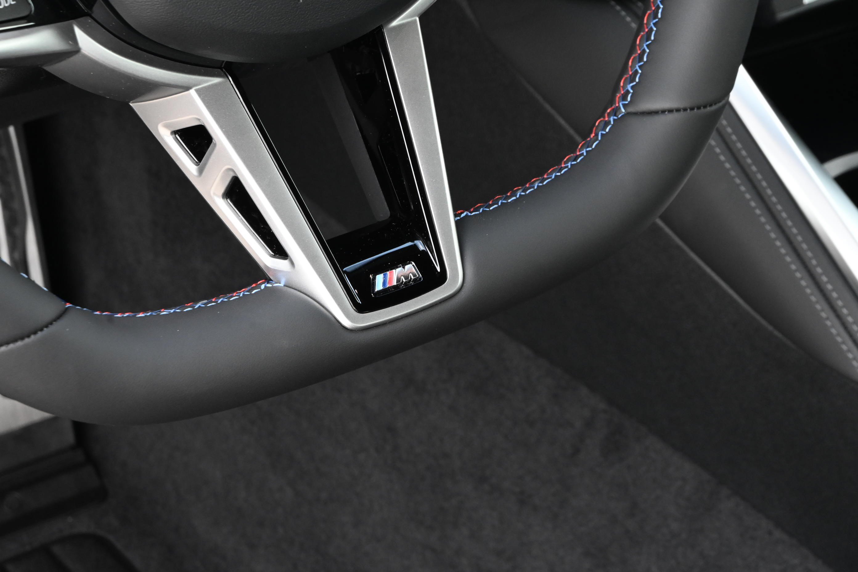 New 2026 BMW M440i Convertible RWD image 24