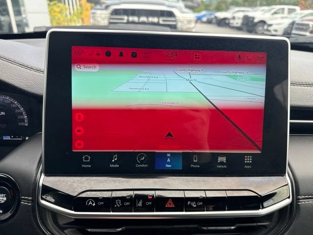 Used 2023 Jeep Compass High Altitude AWD/4WD image 21
