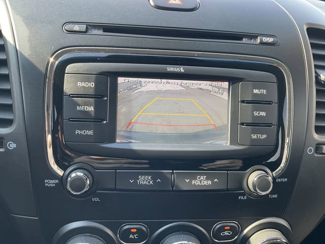 Used 2018 Kia Forte LX w/ LX Rear Camera Package image 13