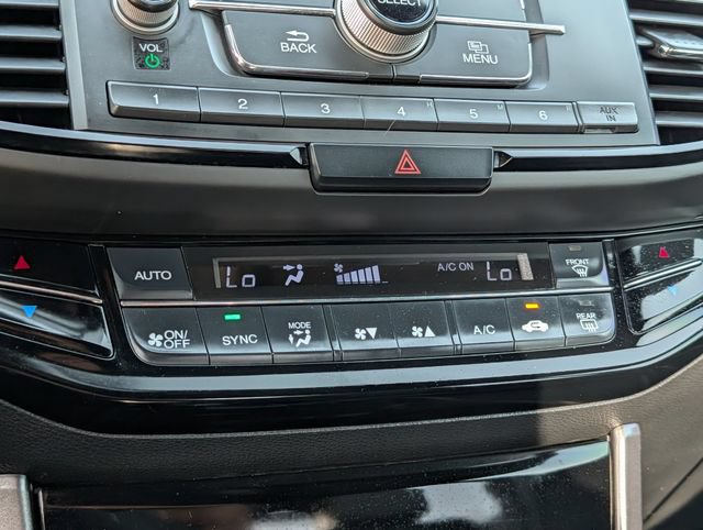 Used 2016 Honda Accord Sport image 15