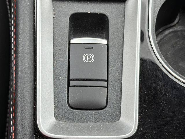 Certified 2025 Nissan Altima 2.5 SR w/ SR Premium Package AWD/4WD image 7