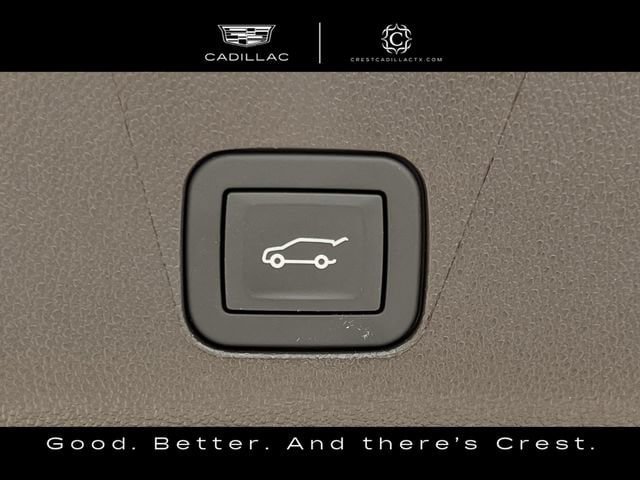 Certified 2025 Cadillac Escalade ESV Premium Luxury w/ LPO, Floor Liner Package AWD/4WD image 35