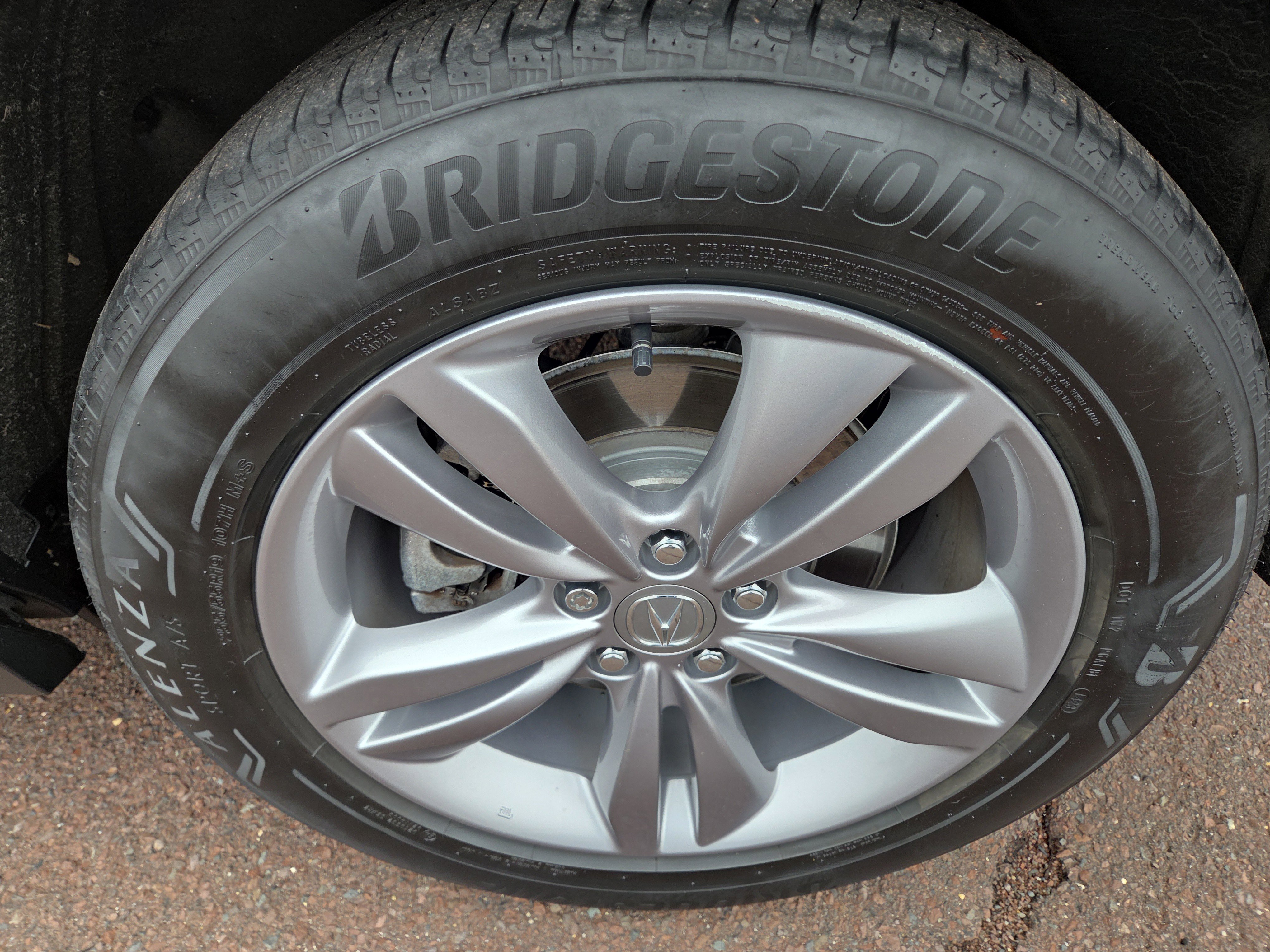 Used 2024 Acura MDX SH-AWD image 11