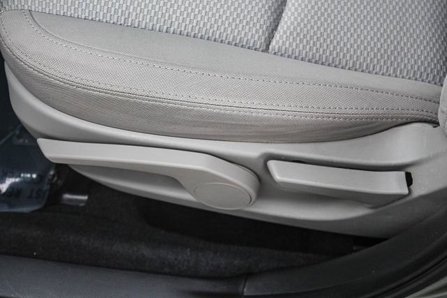 Used 2016 Subaru Forester 2.5i w/ Alloy Wheel Package image 29