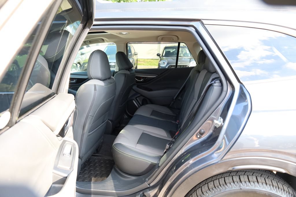 Used 2021 Subaru Outback Onyx Edition XT w/ Popular Package #2 AWD/4WD image 21