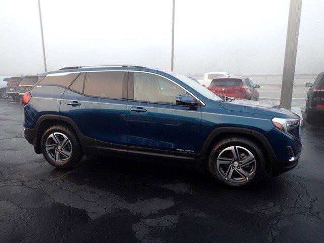 Certified 2020 GMC Terrain SLT w/ Preferred Package image 7