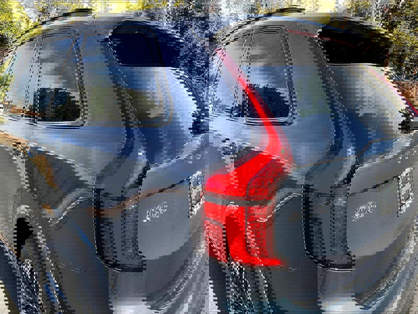 New 2026 Volvo XC90 B6 Ultra w/ Protection Package image 25