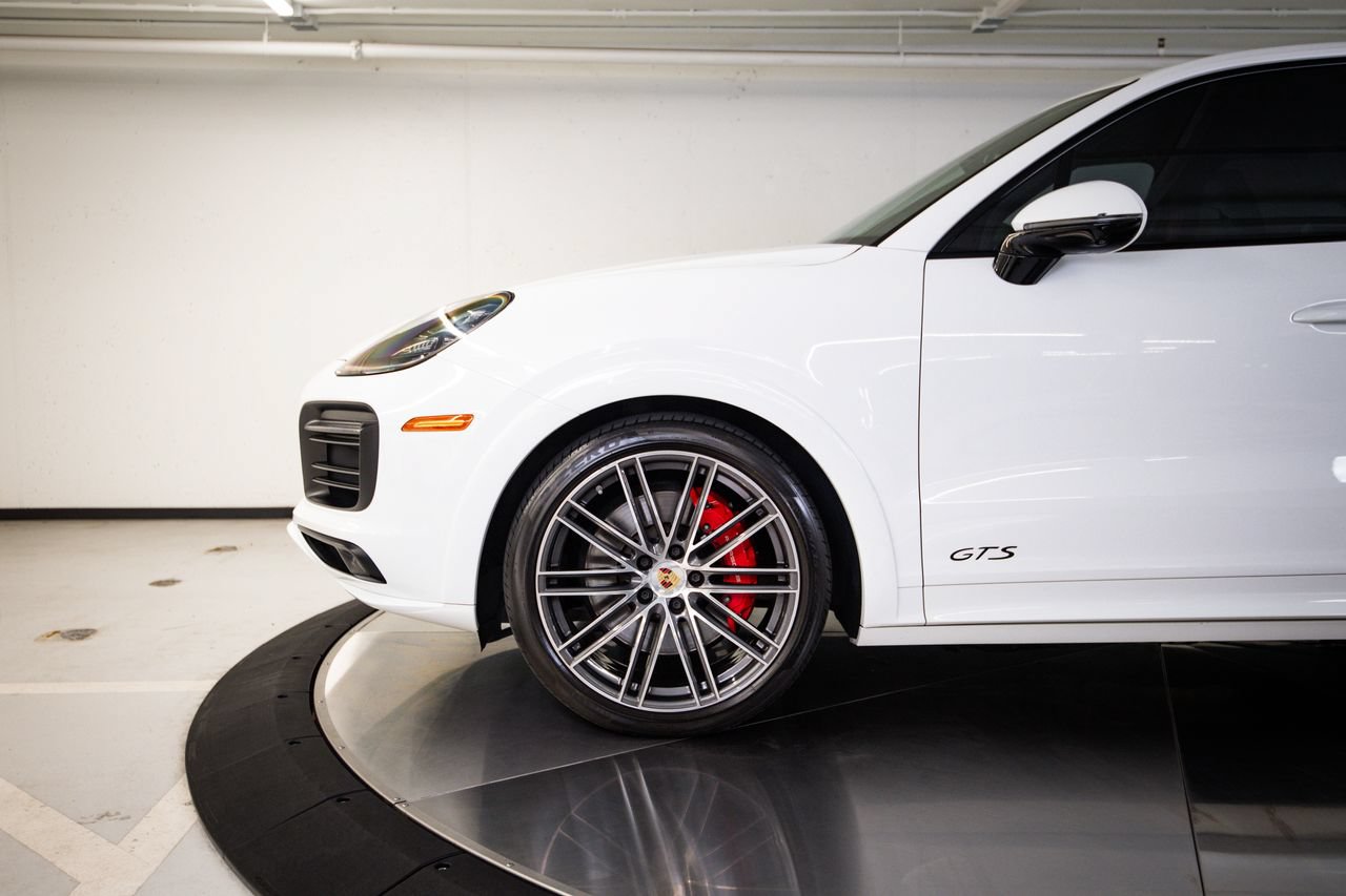 Certified 2023 Porsche Cayenne GTS AWD/4WD image 11